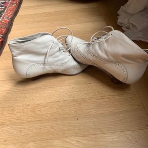 White Leather Vintage Shoes